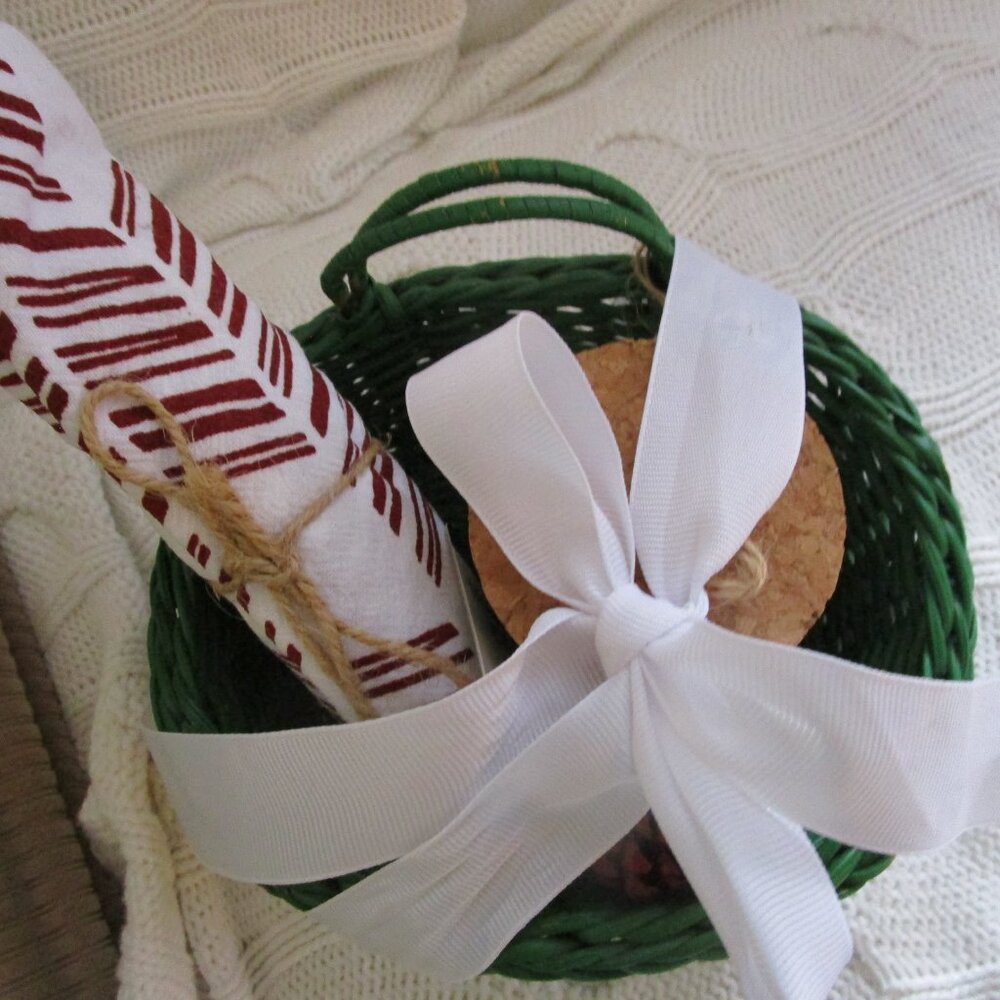 Co worker Minimalist Gift Basket